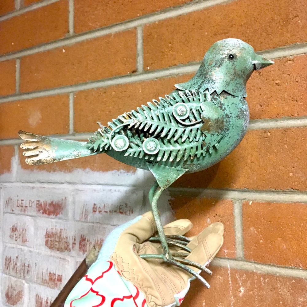 Metal Bird Statue